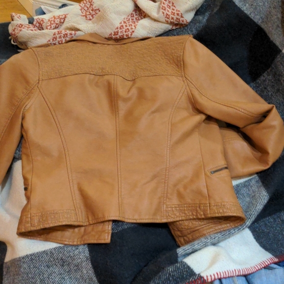 American Rag brown soft leather jacket - Picture 5 of 9
